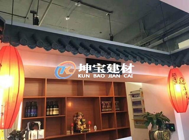 轻质仿古一体瓦让火锅店门庭装饰更加简单方便快捷